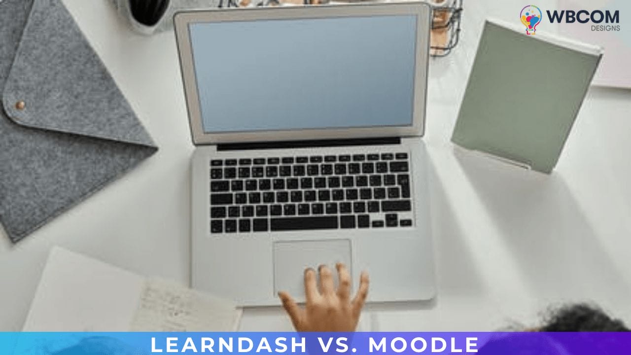 LearnDash-vs.-Moodle