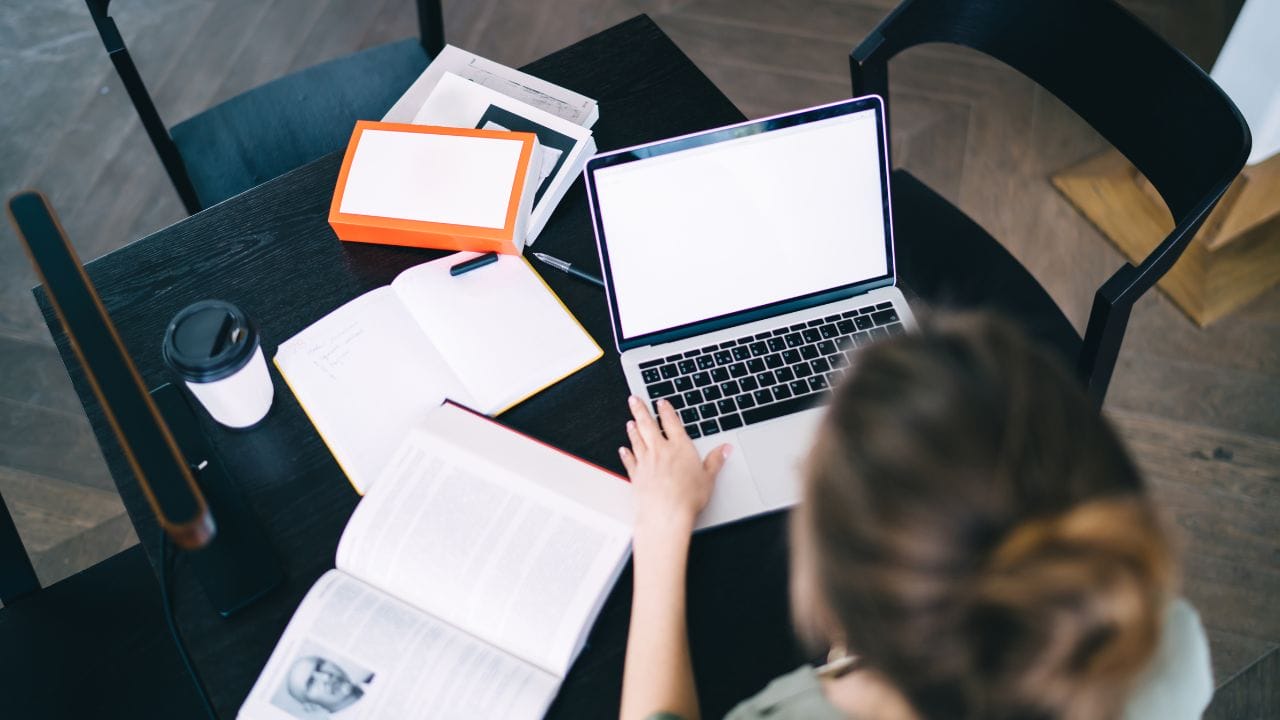 AI Tools for Creating Research Papers